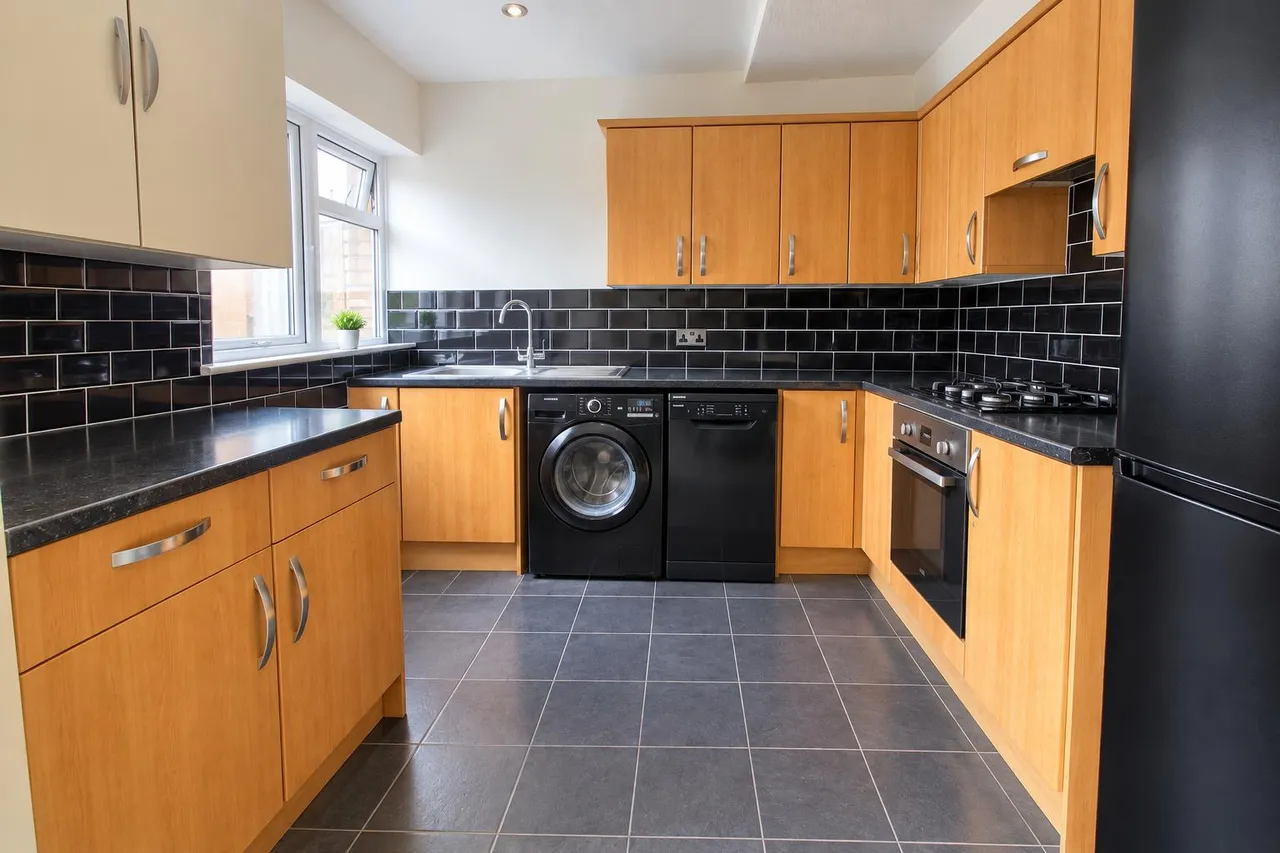 Stephens Road, Tadley, RG26, photo 3