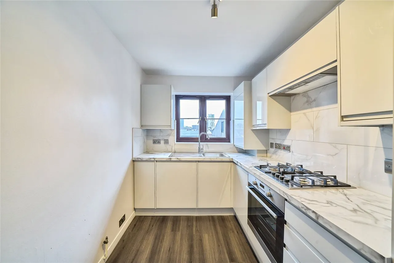 Chobham Road, LONDON, London, E15, photo 3