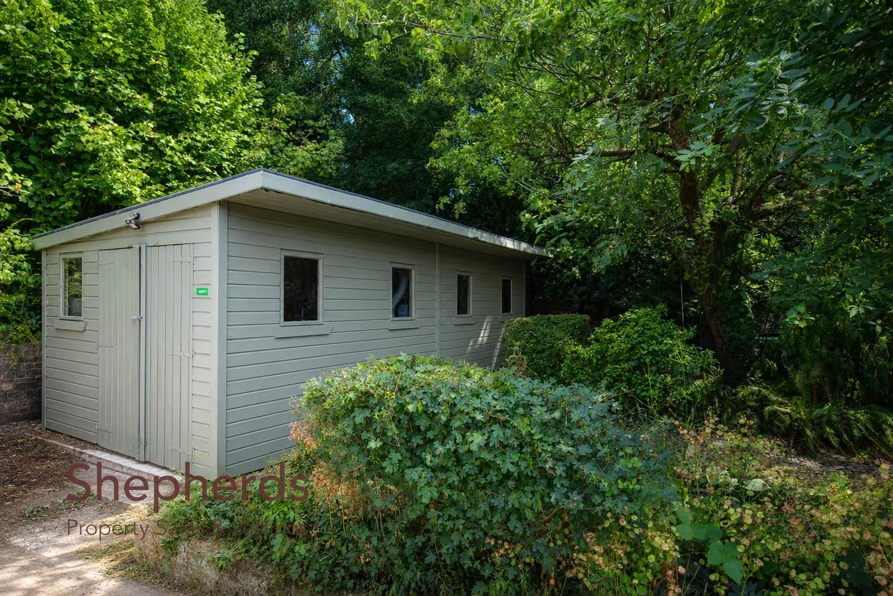 Churchfield Path, Cheshunt, EN8, photo 21