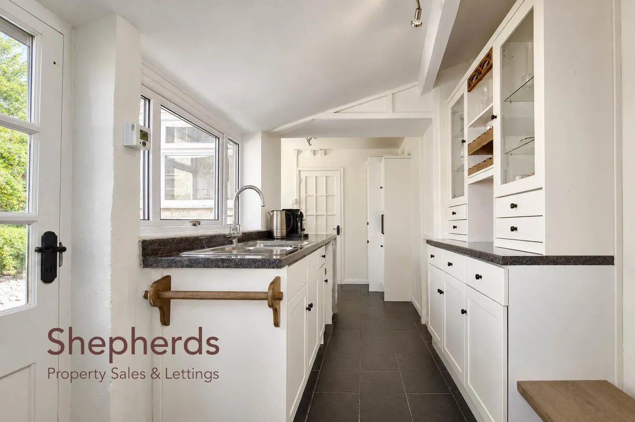 Churchfield Path, Cheshunt, EN8, photo 16