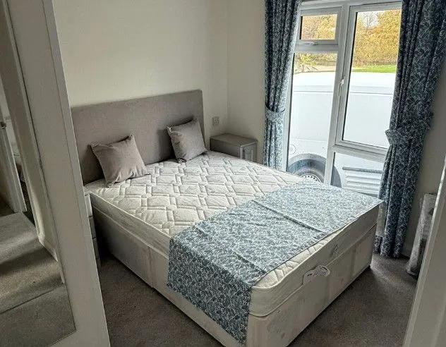 Stately Albion Lodge, Riverdane Holiday Park, photo 5