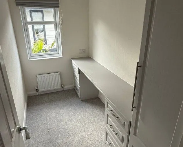 Stately Albion Lodge, Riverdane Holiday Park, photo 7