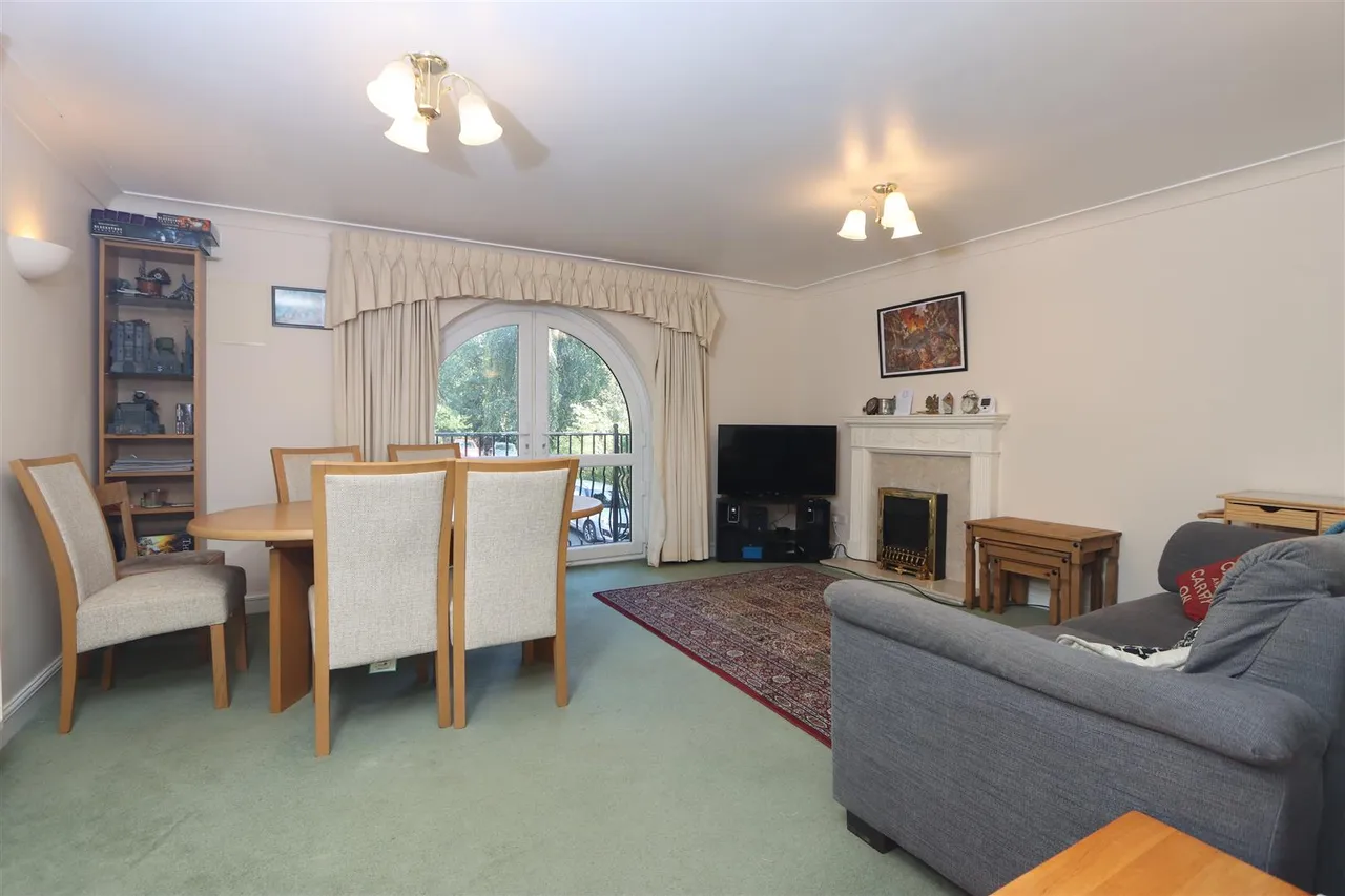 Oldnall Road, Kidderminster, photo 5