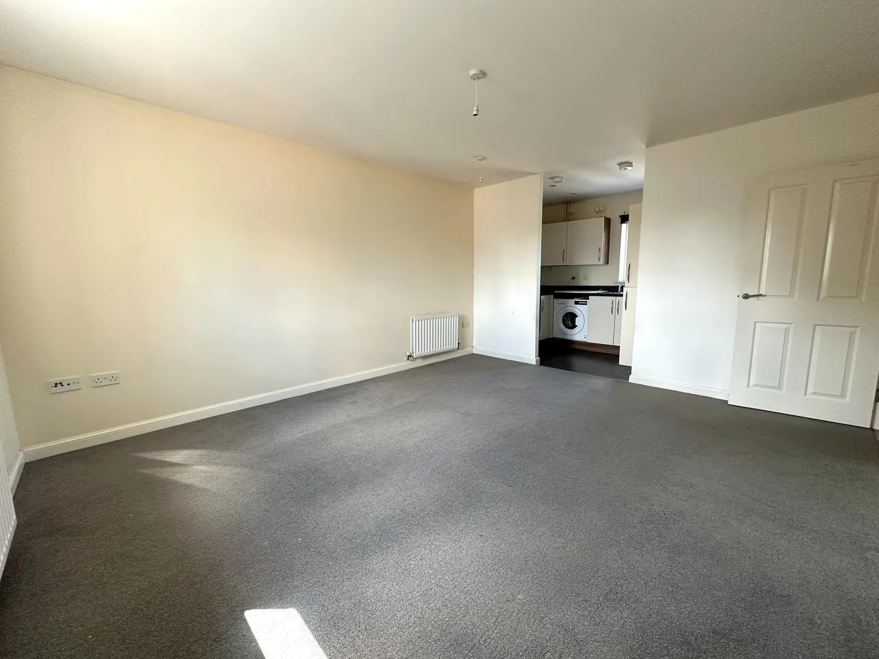Merton Way, Bescot, WS2, photo 7
