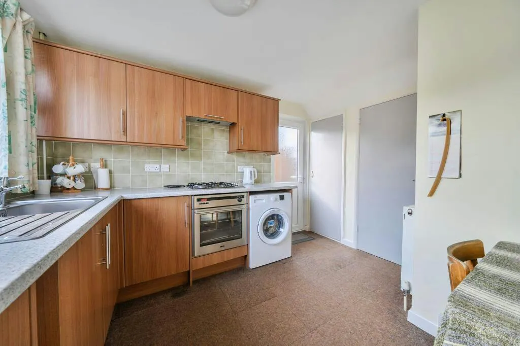 Drake Road, Bishopstoke, SO50, photo 6