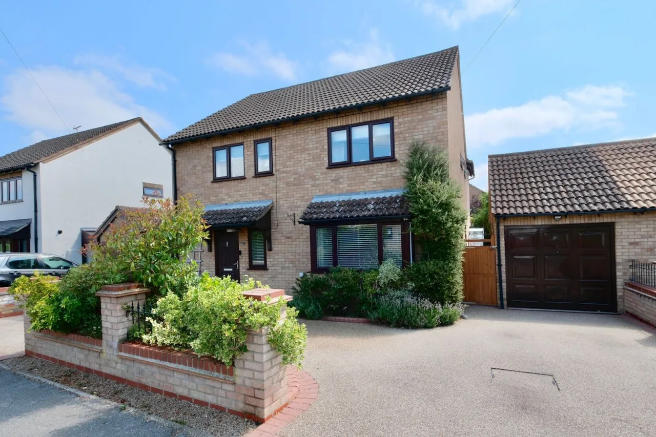 4 bed house for sale, Silver Street, Godmanchester, PE29