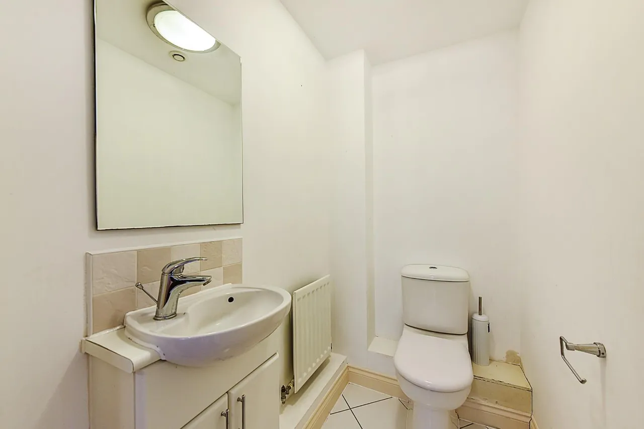 Sparkes Close, Bromley, BR2, photo 11