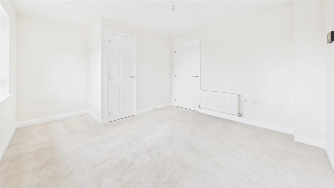 Houghton Drive, Corby Glen, photo 15
