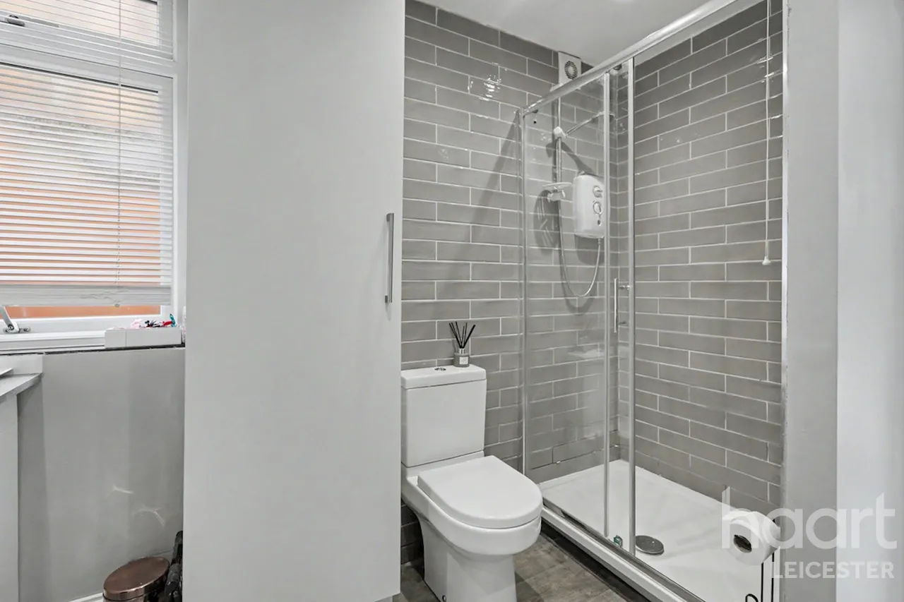 Scraptoft Lane, Leicester, LE5, photo 13