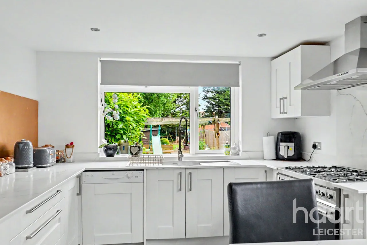 Scraptoft Lane, Leicester, LE5, photo 11