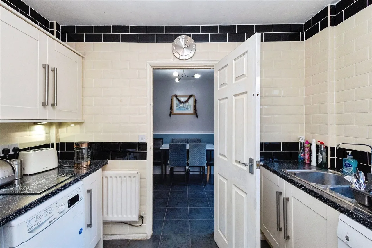 Blue Bell Close, Hyde, Greater Manchester, SK14, photo 7
