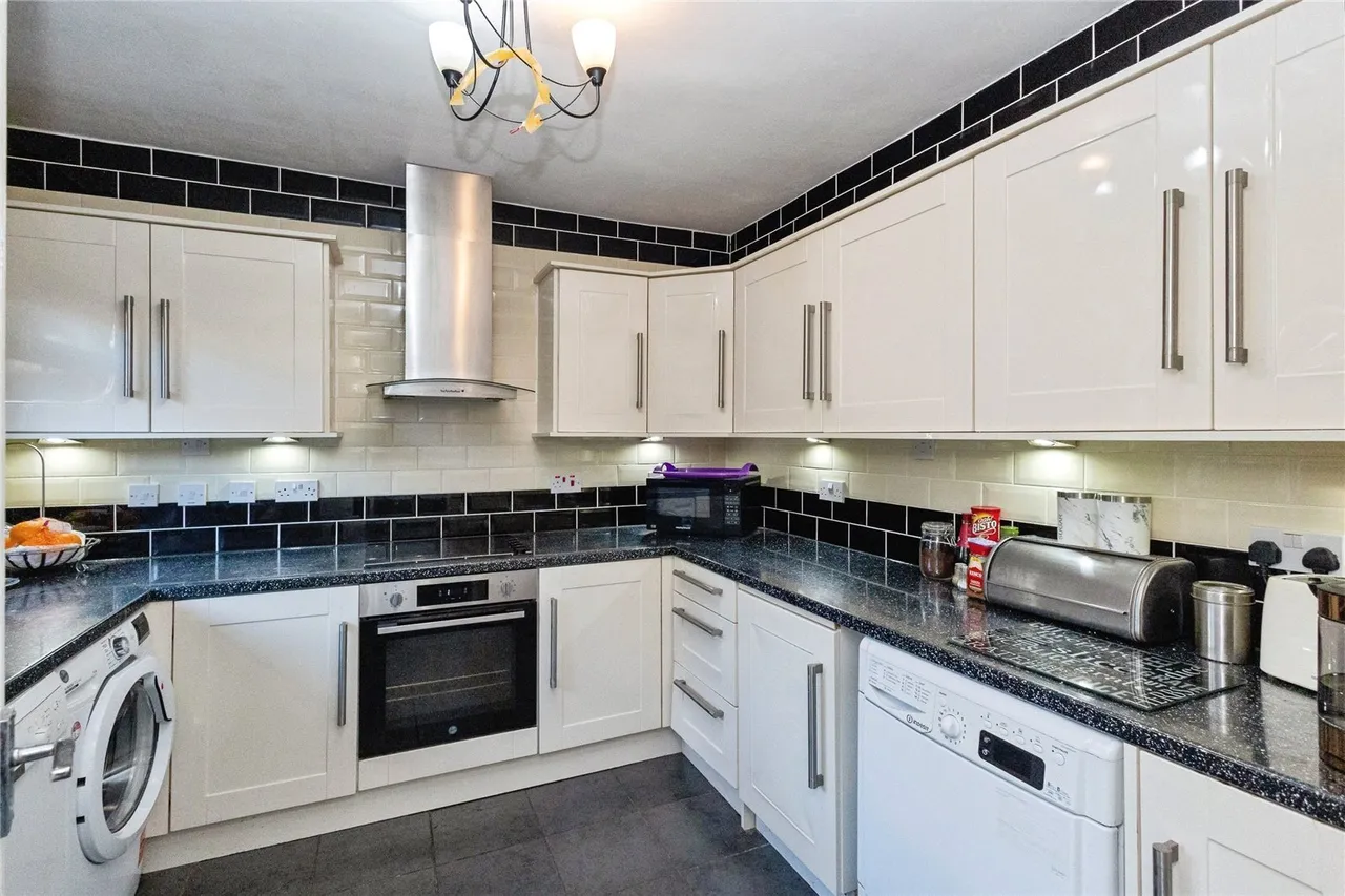 Blue Bell Close, Hyde, Greater Manchester, SK14, photo 9
