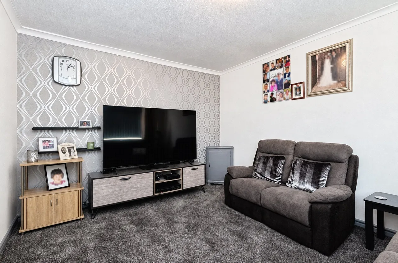 Blue Bell Close, Hyde, Greater Manchester, SK14, photo 5