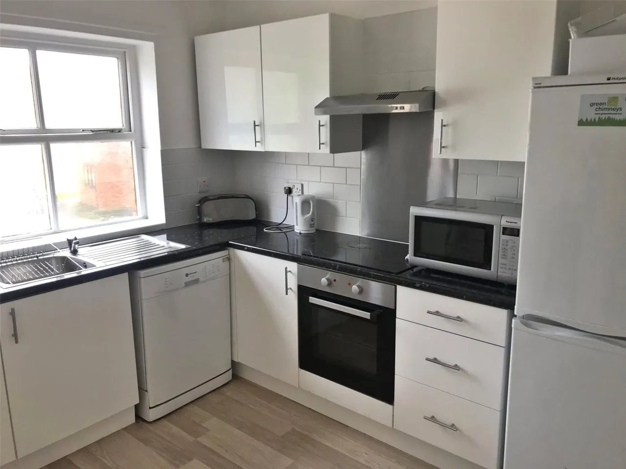 6 bed house to rent, Victoria Road, Fallowfield, M14