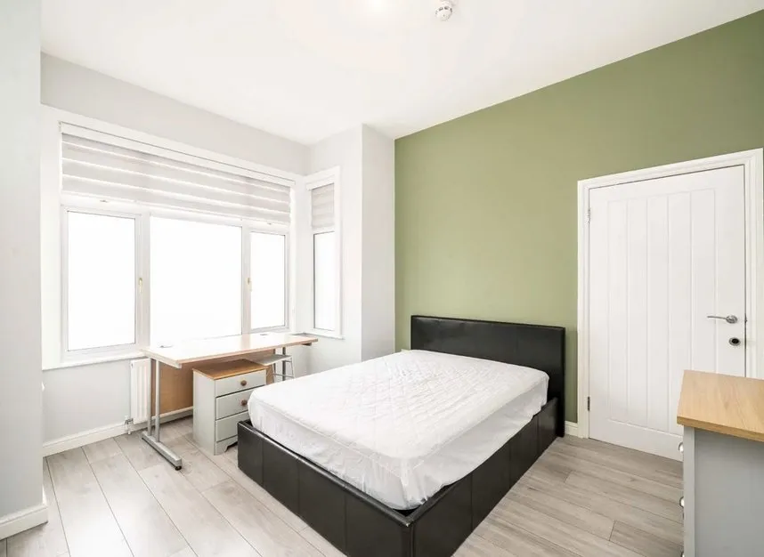 St. Kilda Road, West Ealing, W13, photo 7