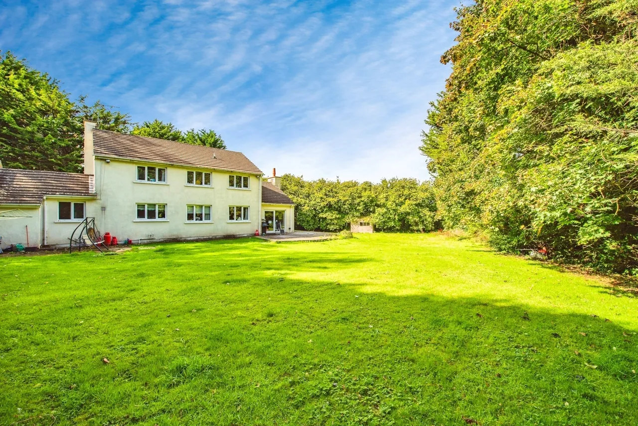 5 bed house for sale, Sageston, Tenby, SA70
