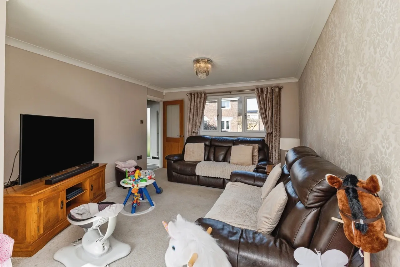 Panmore Walk, Eaglescliffe, Stockton-on-Tees, Durham, TS16, photo 3