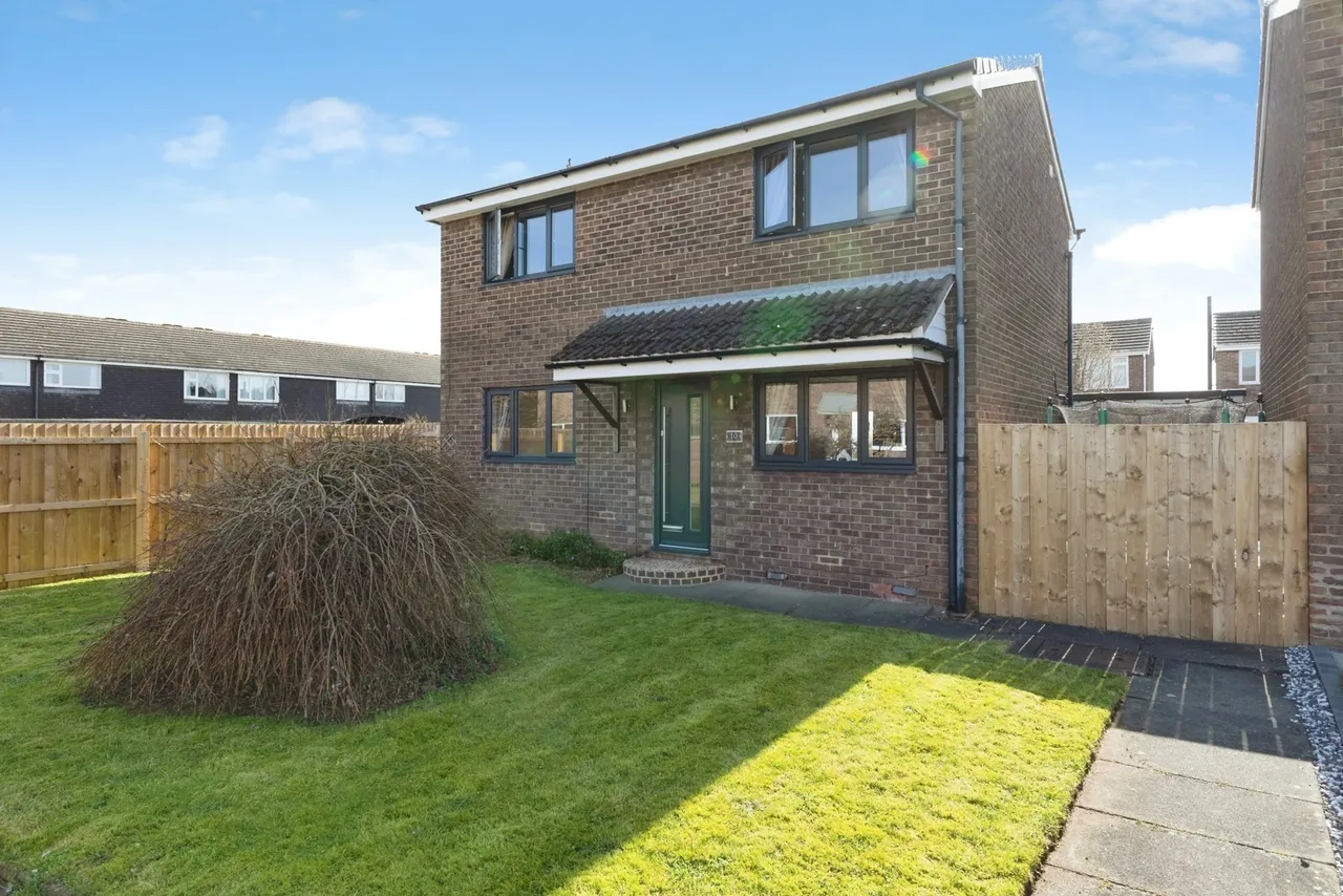 3 bed house for sale — Panmore Walk, Eaglescliffe, Stockton-on-Tees, Durham, TS16