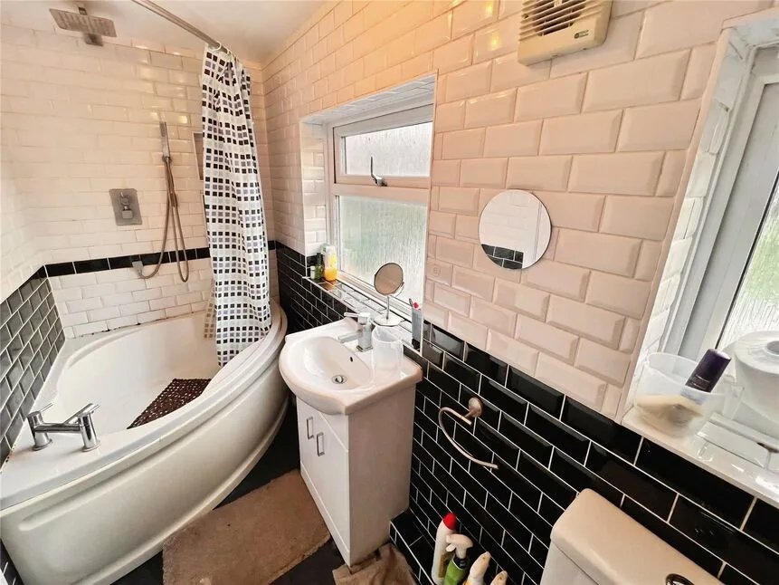 Bladon Street, Burton-on-Trent, DE15, photo 13