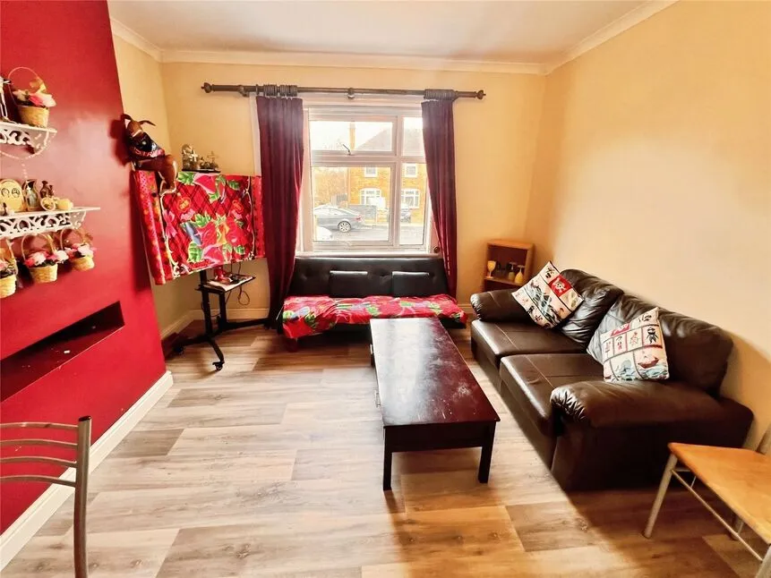 Bladon Street, Burton-on-Trent, DE15, photo 3