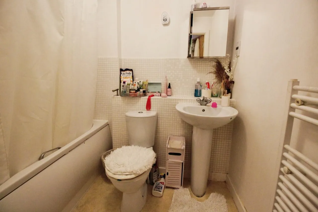 Bailey Close, West Thamesmead, SE28, photo 12