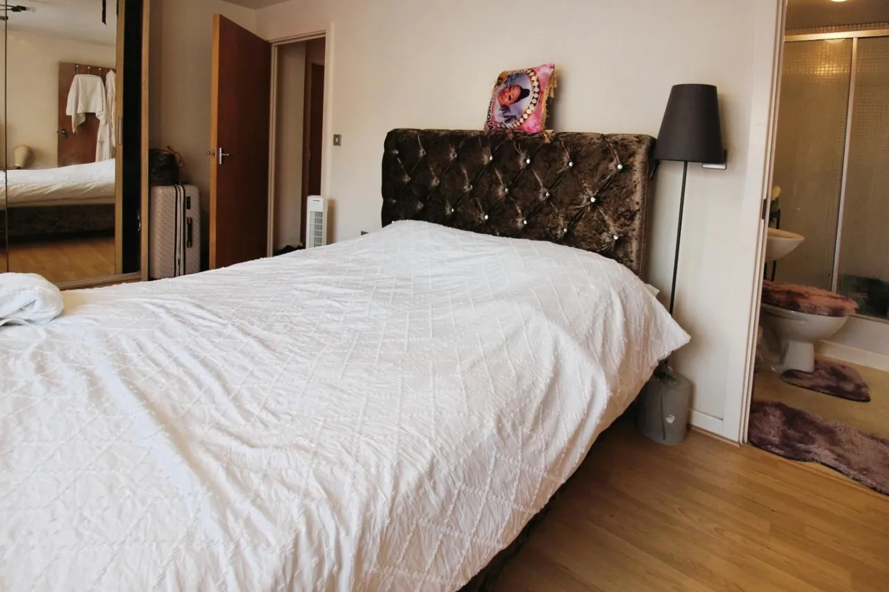 Bailey Close, West Thamesmead, SE28, photo 8