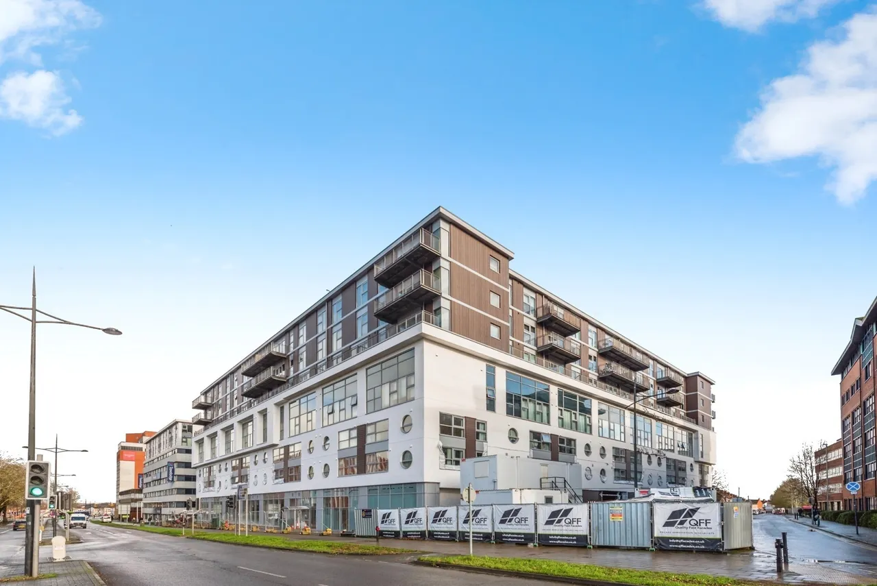 Beckhampton Street, SWINDON, Wiltshire, SN1, photo 10