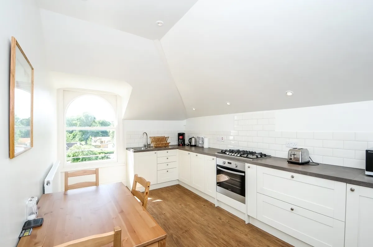 Evesham Road Cheltenham GL52, photo 6
