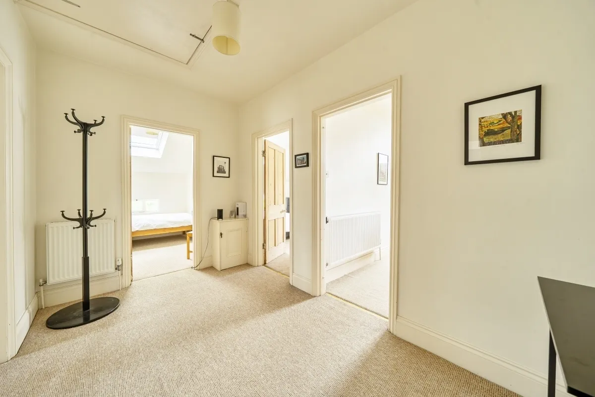 Evesham Road Cheltenham GL52, photo 7