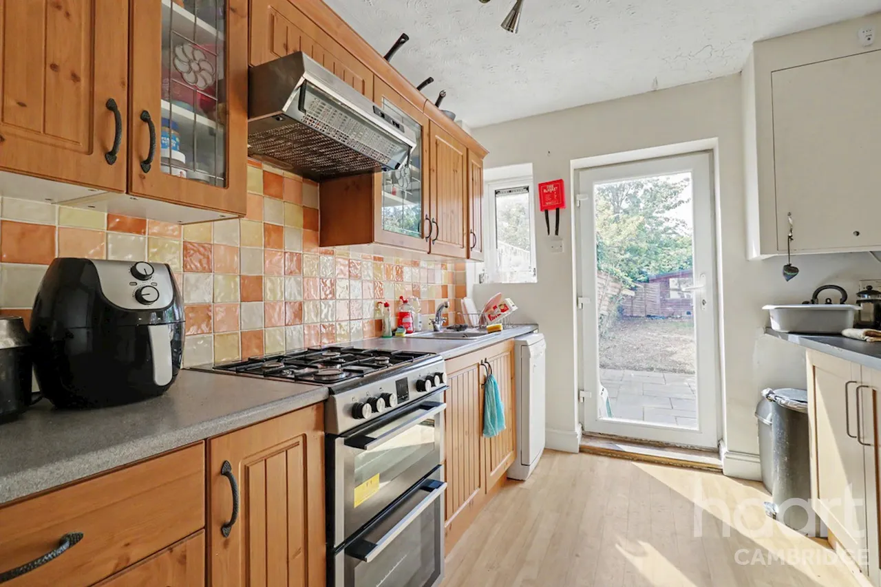 Foster Road, CB2, photo 5