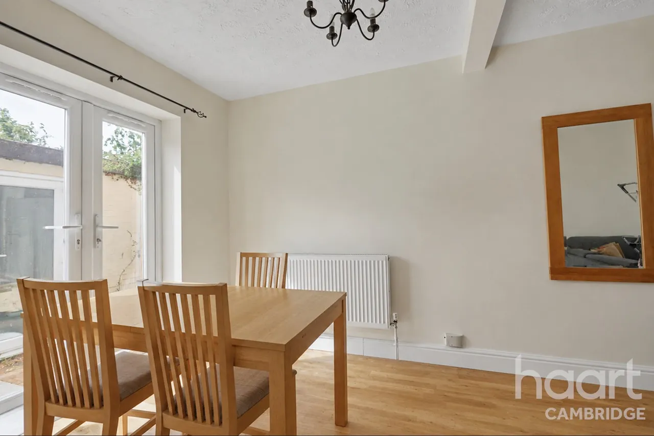Foster Road, CB2, photo 4