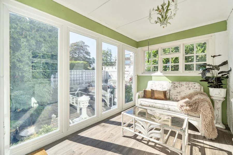 Parke Road, Sunbury-on-Thames, TW16, photo 10