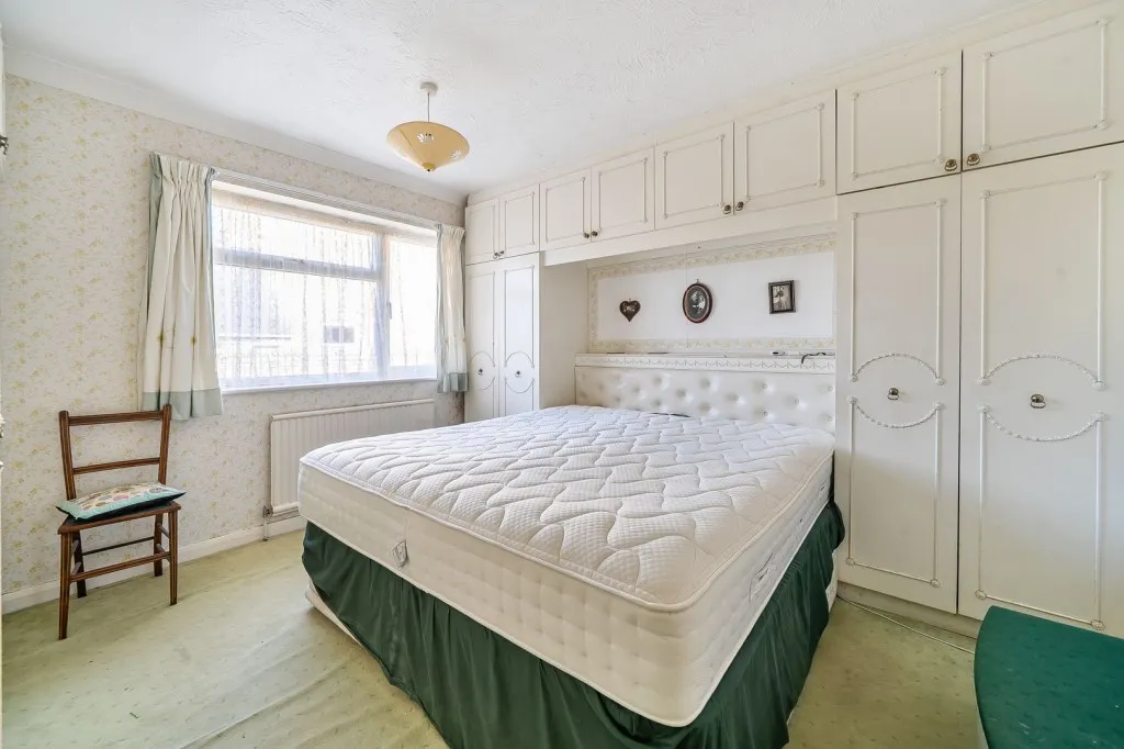 Victoria Road, Shefford, SG17, photo 11
