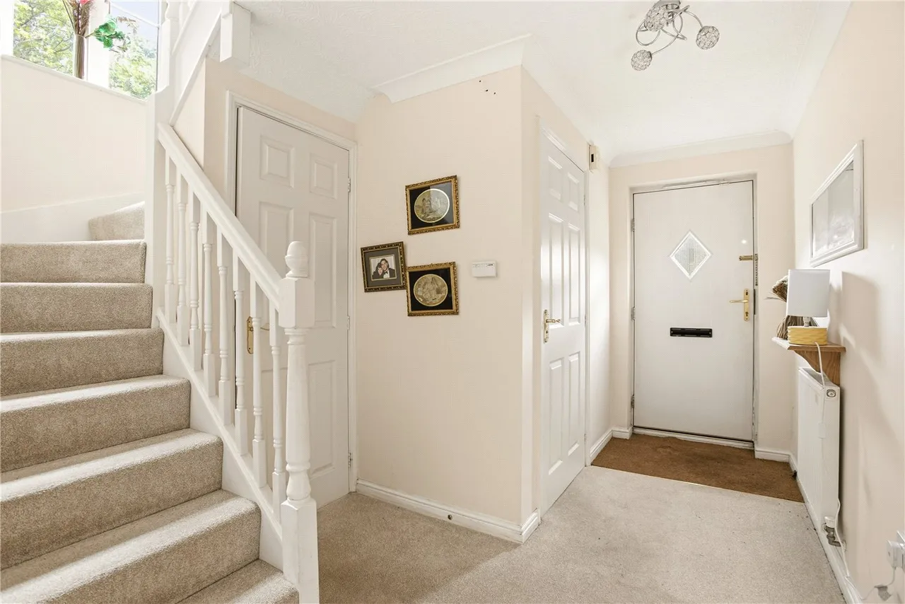 St. Peters Way, Stratford-upon-Avon, Warwickshire, CV37, photo 8