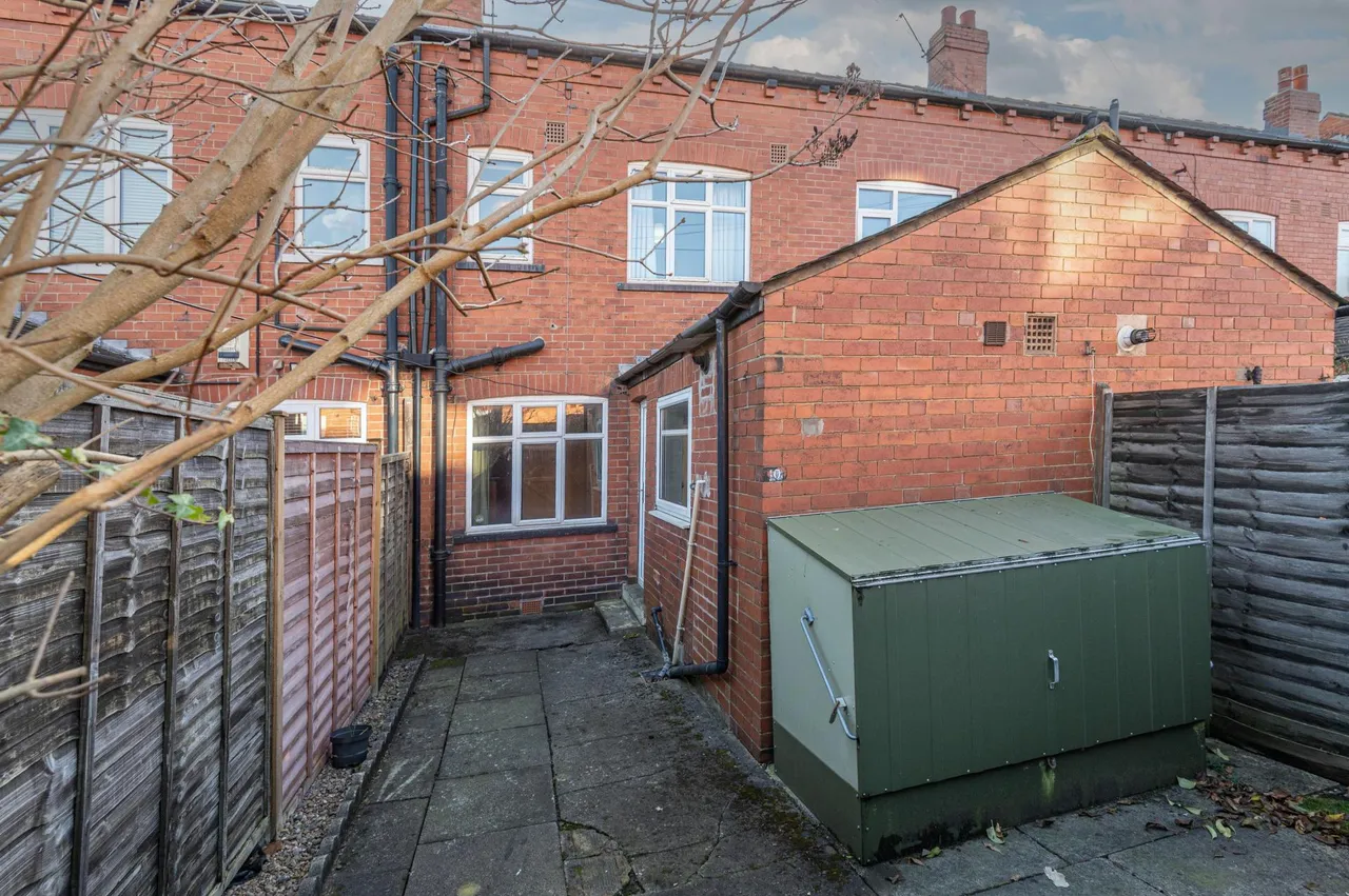 Chandos Place, Roundhay, LS8, photo 9