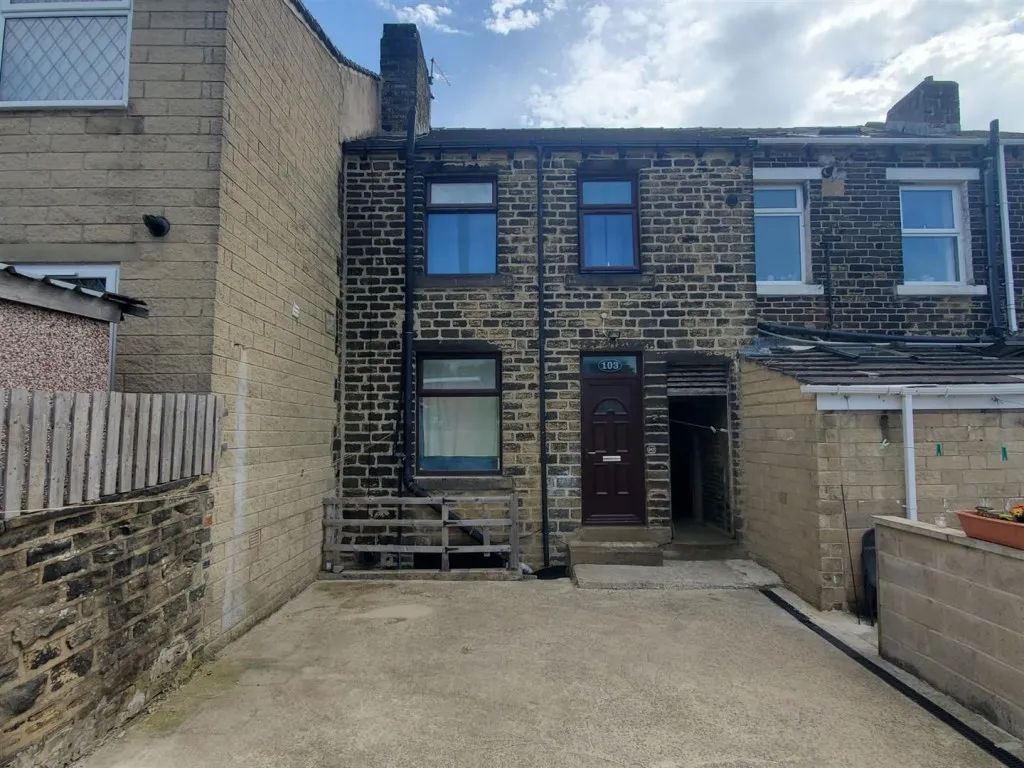 North Street, Lockwood, HD1, photo 13