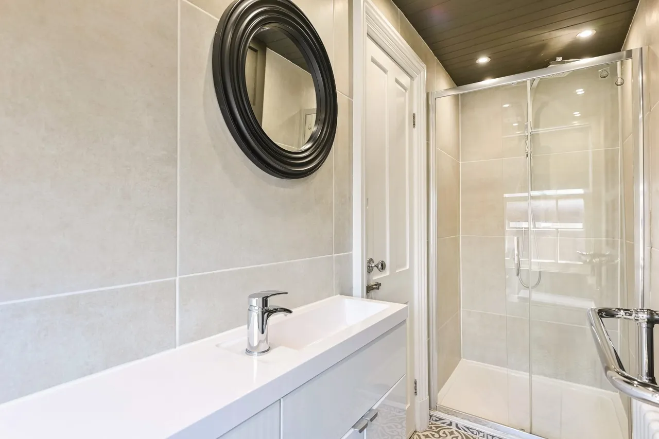 Bondgate, Selby, YO8, photo 12