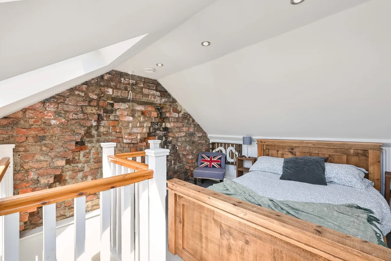 Bondgate, Selby, YO8, photo 7