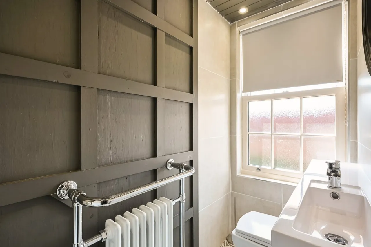 Bondgate, Selby, YO8, photo 11