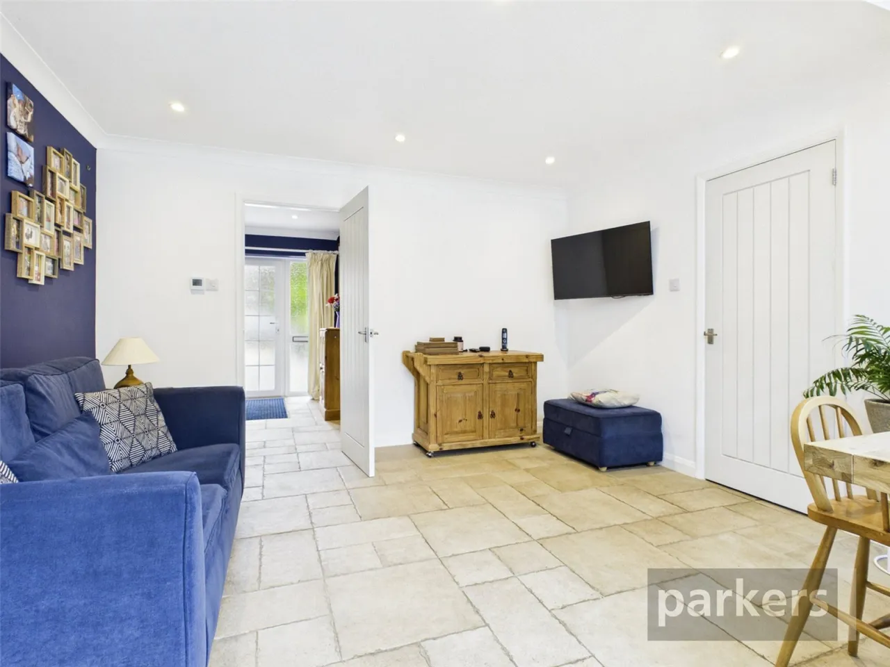 Court Close, Shipton Under Wychwood, OX7, photo 8