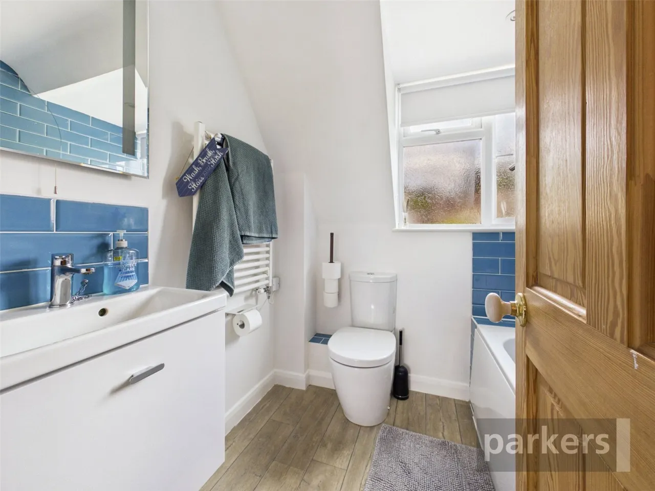 Court Close, Shipton Under Wychwood, OX7, photo 17