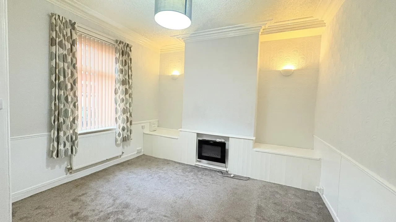 Ecroyd Road, Ashton-on-Ribble, PR2, photo 2