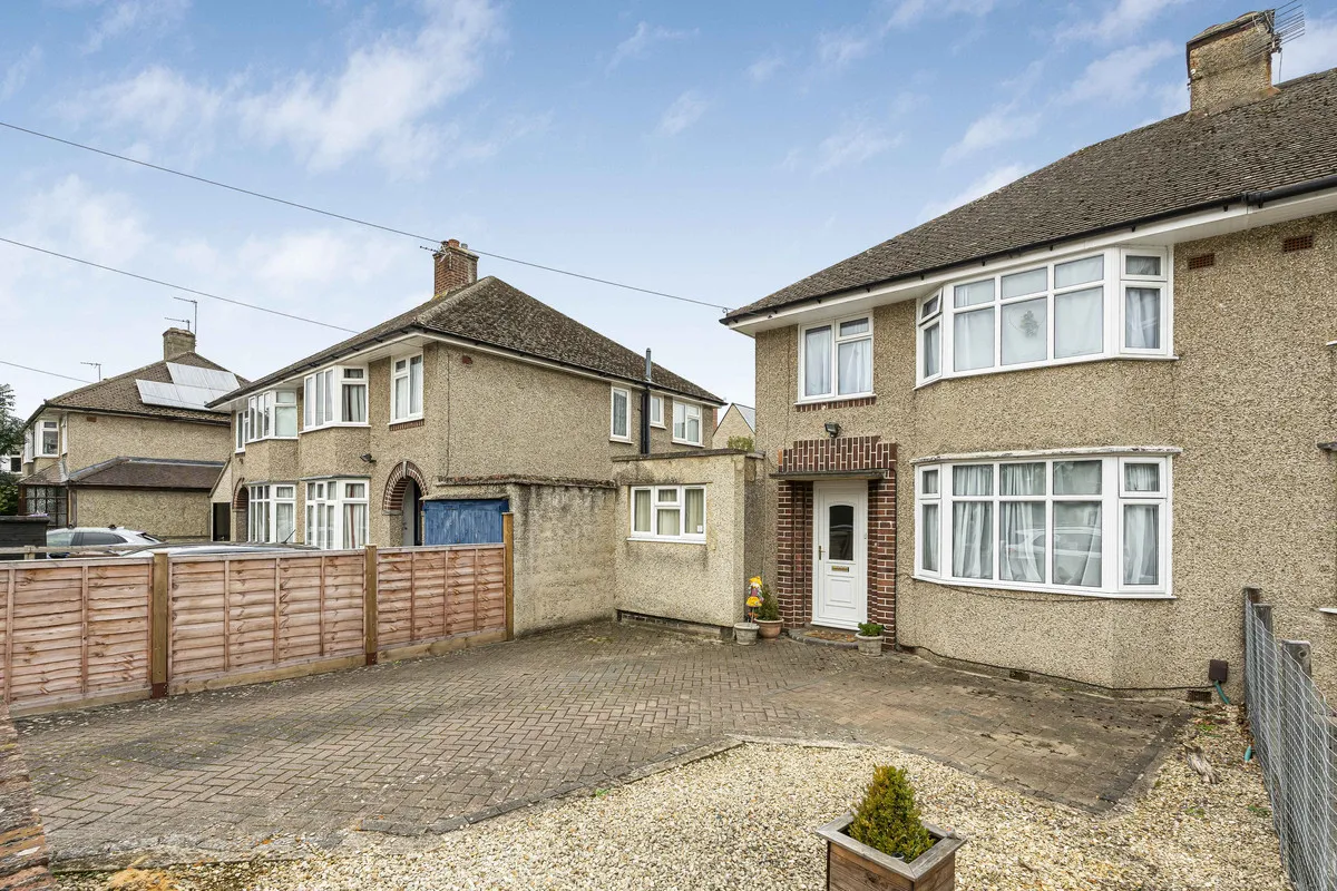 3 bed house for sale, Home Close, Wolvercote