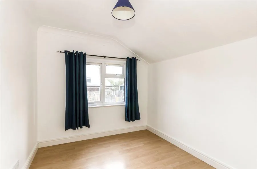 Bridge Road, Southampton, SO19, photo 7