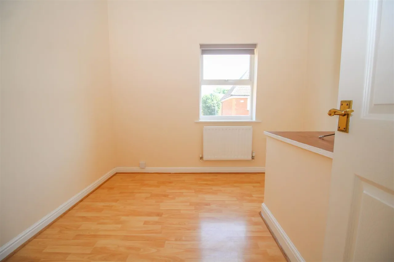 Chelsea Gardens, Church Langley, CM17, photo 13