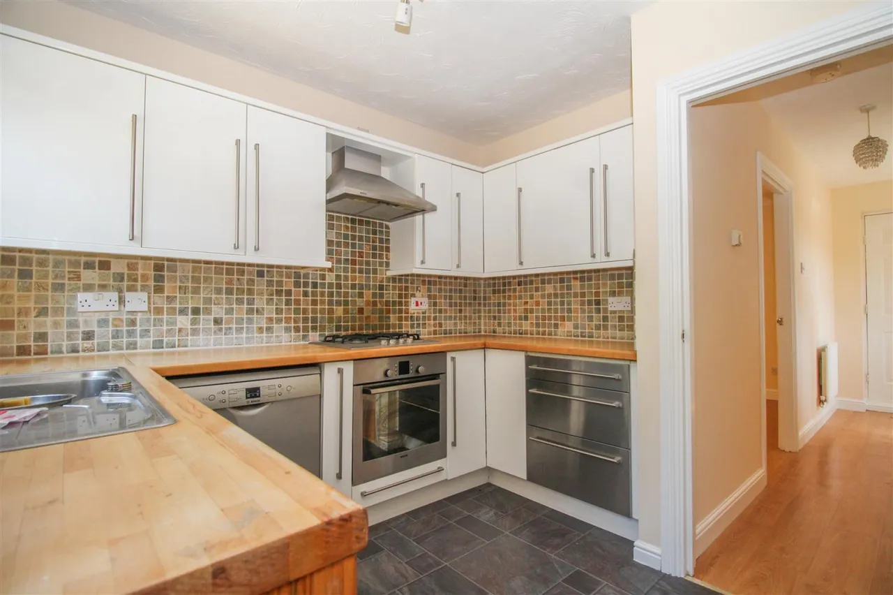 Chelsea Gardens, Church Langley, CM17, photo 7