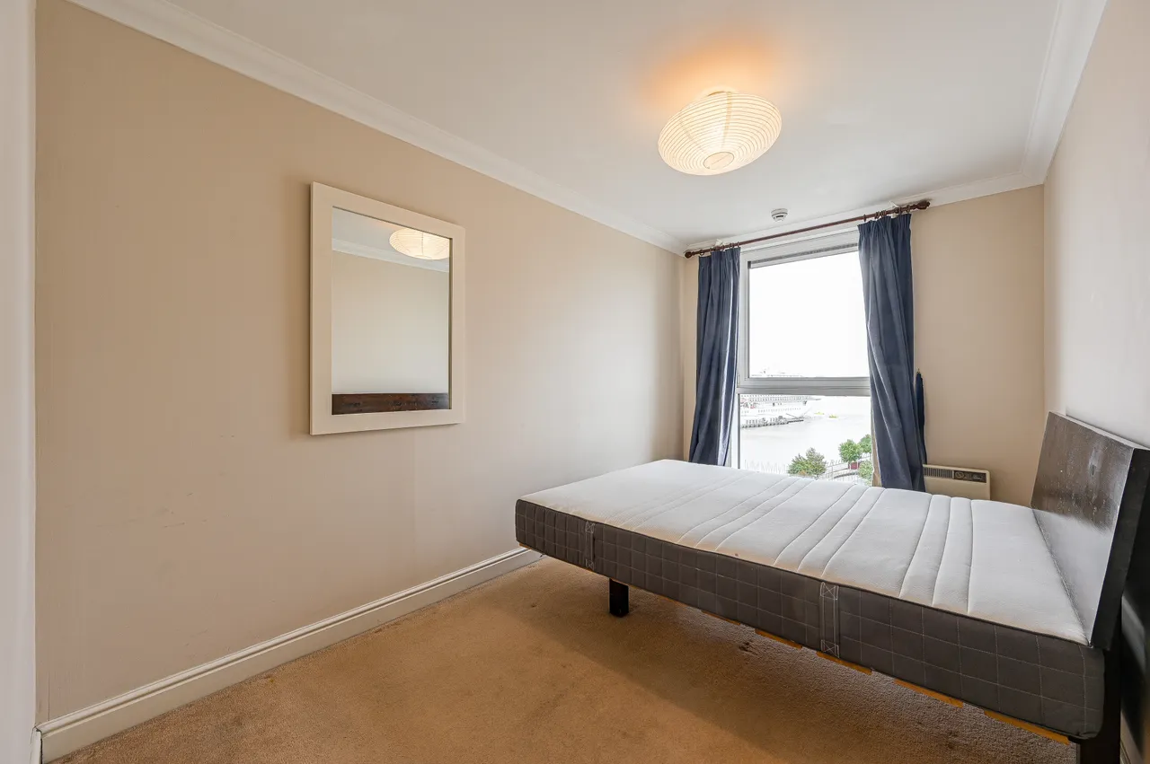 27 Greenfell Mansions, Glaisher Street, London, photo 6