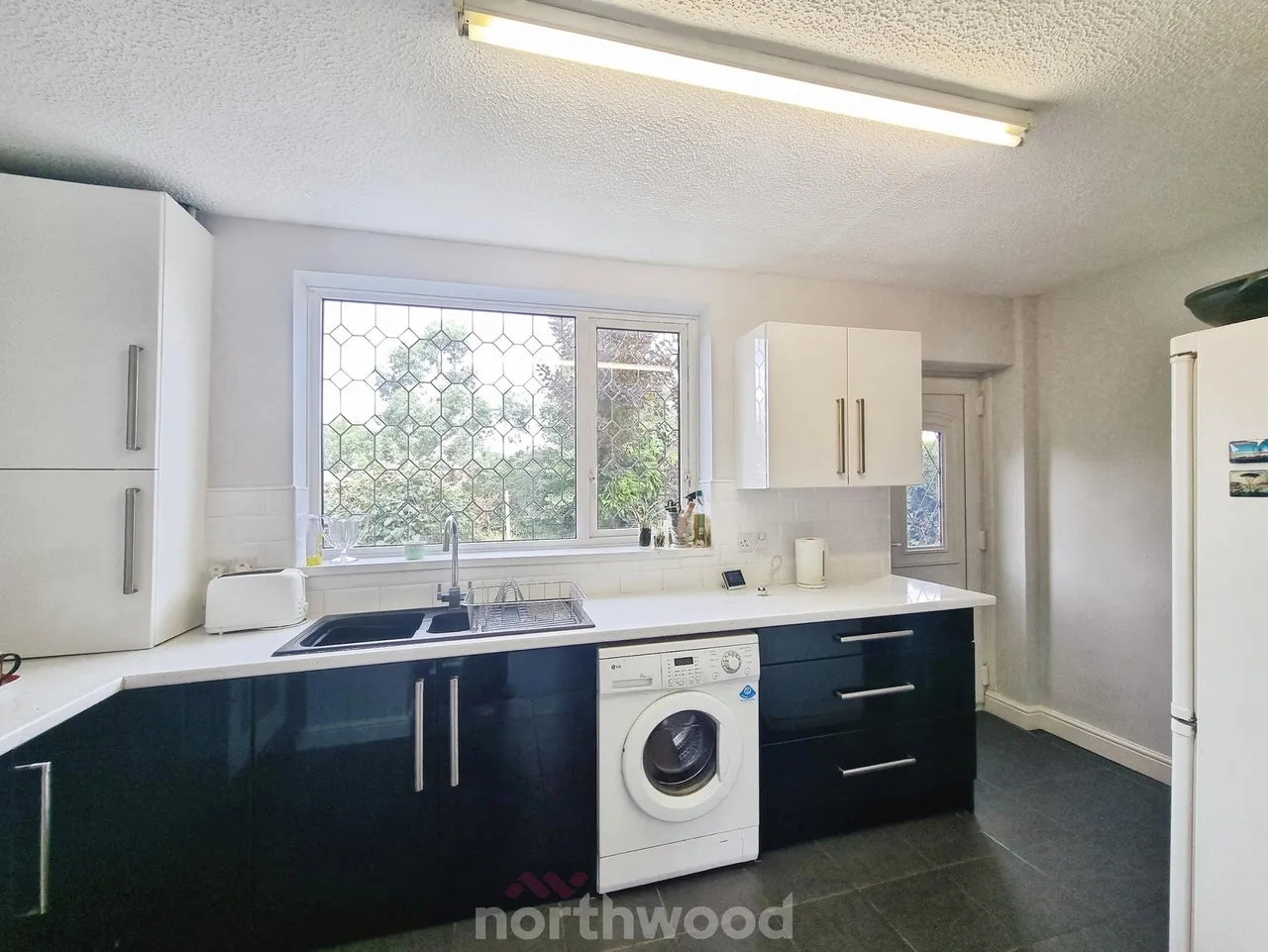 Broomhouse Lane, Edlington, DN12, photo 14