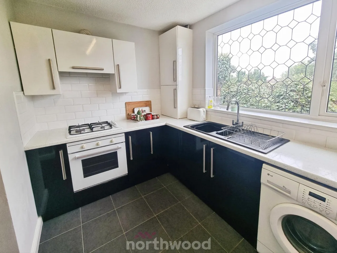 Broomhouse Lane, Edlington, DN12, photo 19