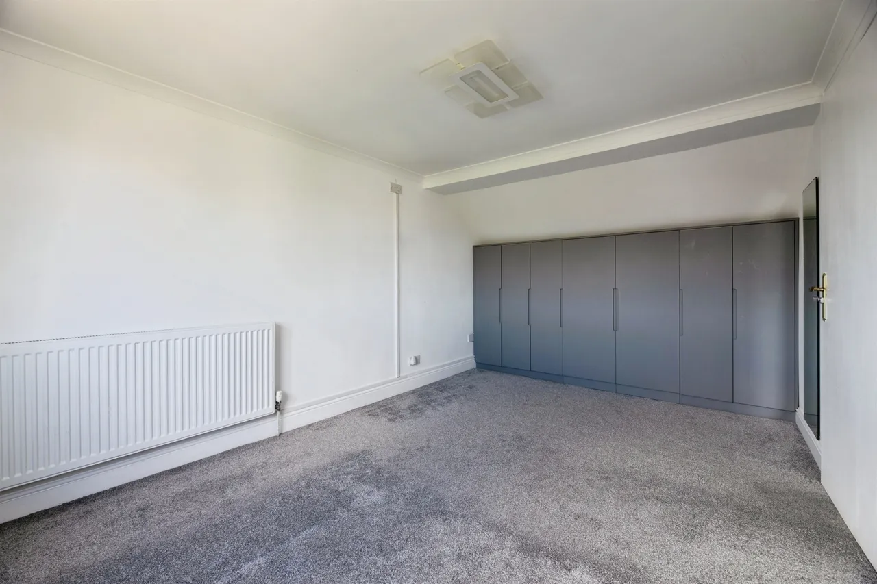 Aberdour Road, Ilford, IG3, photo 11